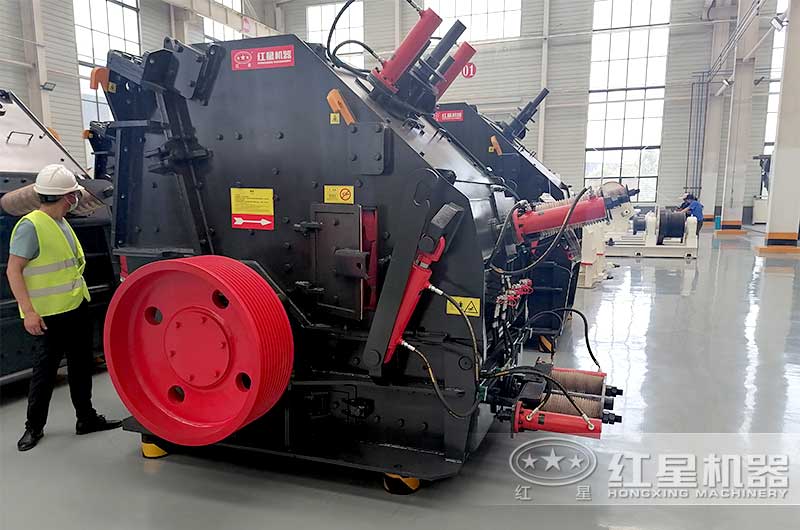 红星新型反击式破碎机设备 红星新型反击式破碎机设备